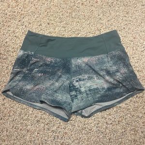 Lululemon Speed Up short 4”